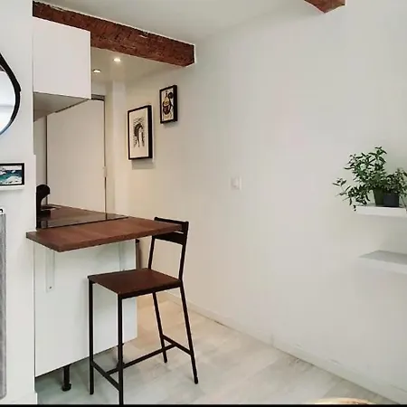 Petit Tres Calme Proche Du Centre Apartment Marseilles